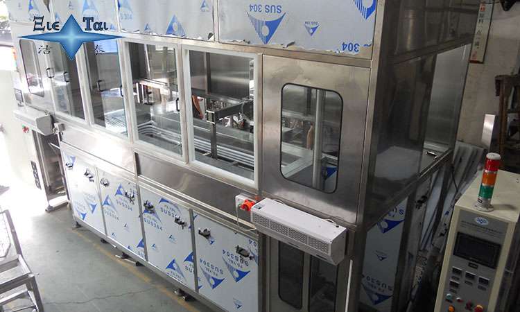 清洗塑料成型模具:超聲波清洗機(jī)的高效應(yīng)用方法 清洗塑料成型模具:超聲波清洗機(jī)的高效應(yīng)用方法